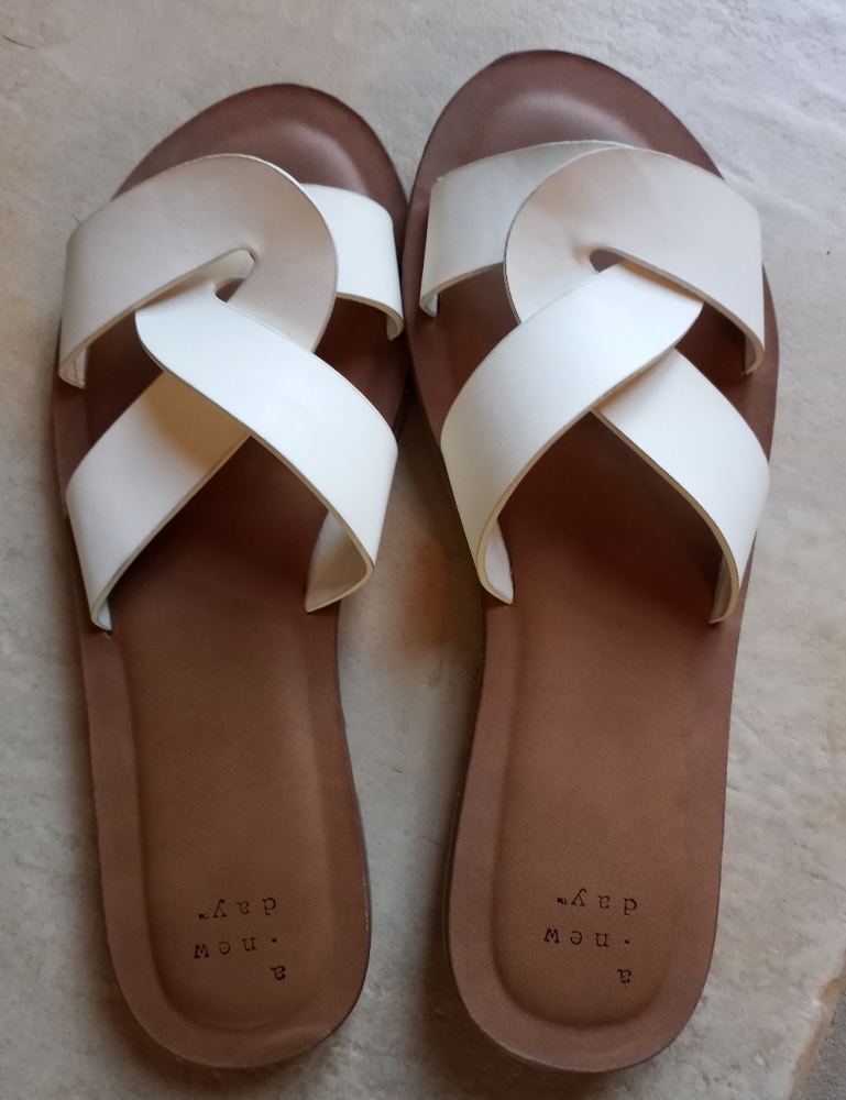 A New Day, White Sandals, size 6